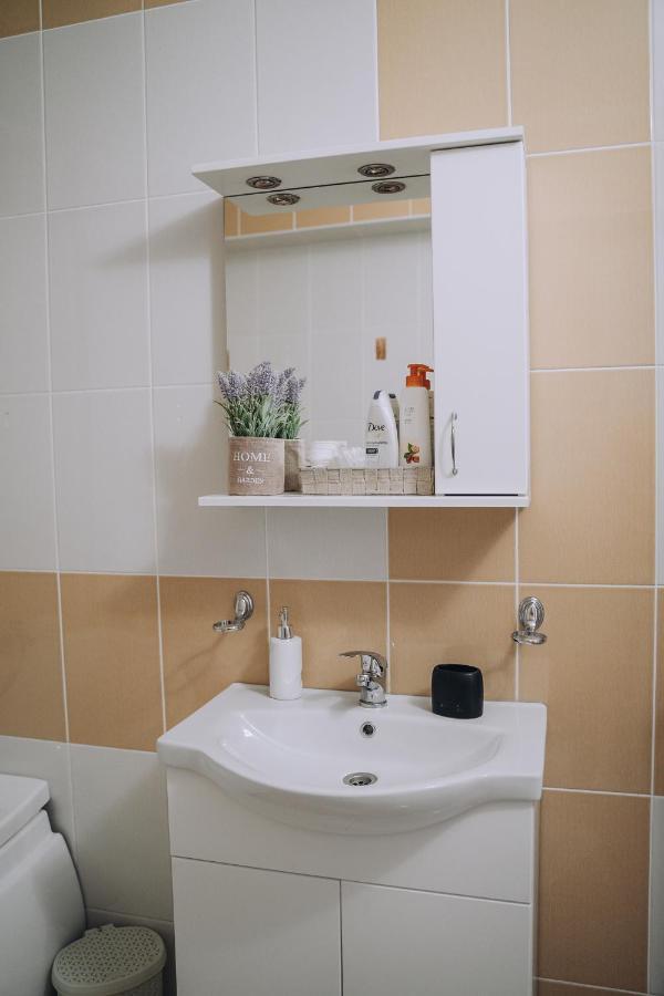 Class Deluxe Apartments 拉迪亚 外观 照片
