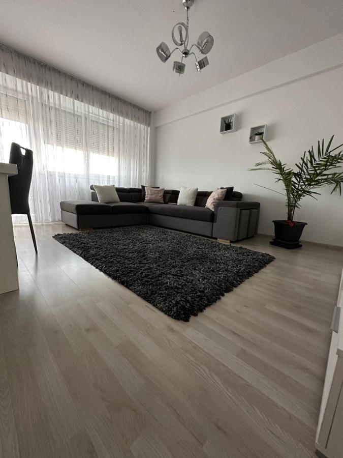 Class Deluxe Apartments 拉迪亚 外观 照片